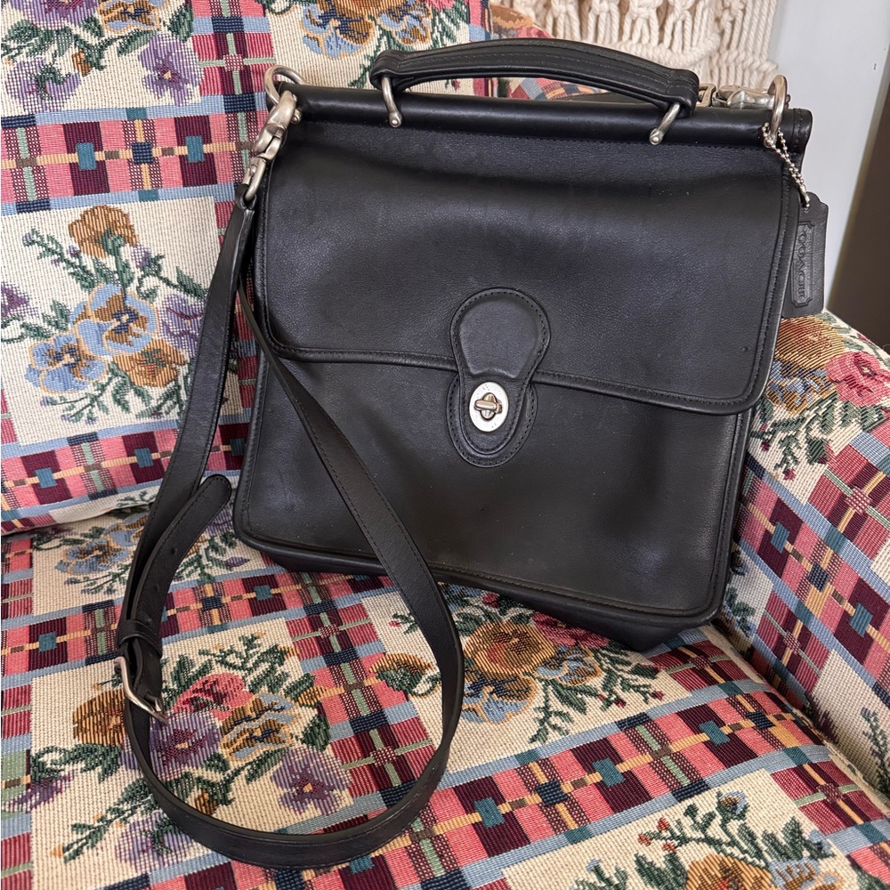 Vintage Coach Black Willis Top Handle Satchel